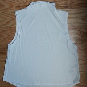 Babaton top white high neck